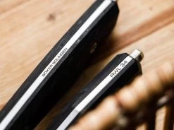 Daily Knives AK1 Droppoint Grenadill -Es ist dein Messer! boeker manufaktur solingen daily knives ak1 droppoint grenadill 125502 4 1280x1280