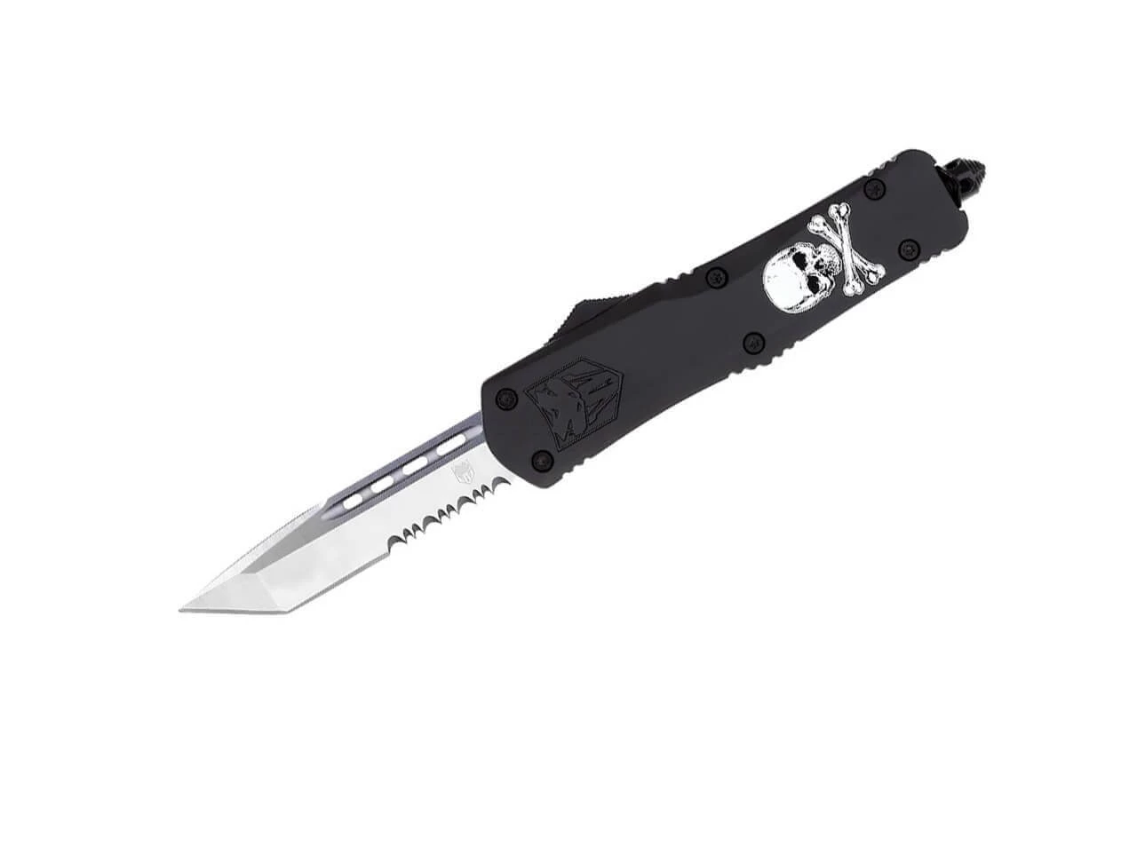 Large FS-3 Jolly Roger Black Tanto Serrated 3 Large FS-3 Jolly Roger Black Tanto Serrated